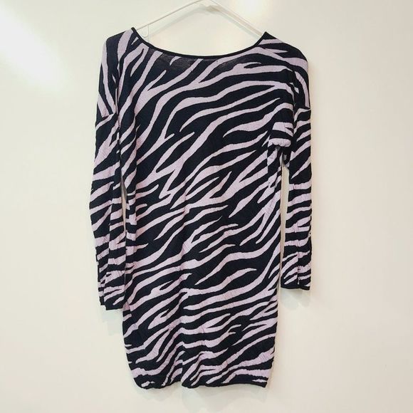 Dana Buchman Purple Black Tiger Animal Print Sweater Womens Medium - Picture 4 of 6